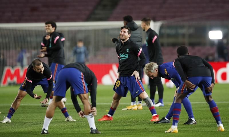 لاعبو برشلونة 