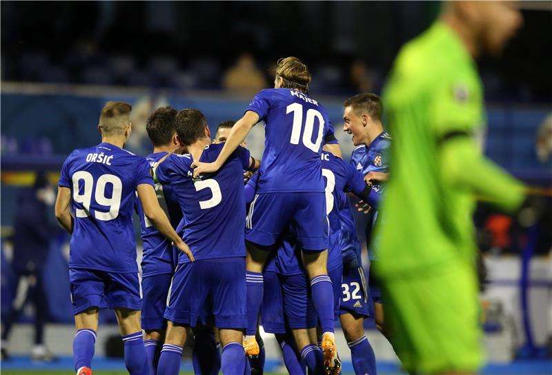 فرحة لاعبي دينامو زغرب