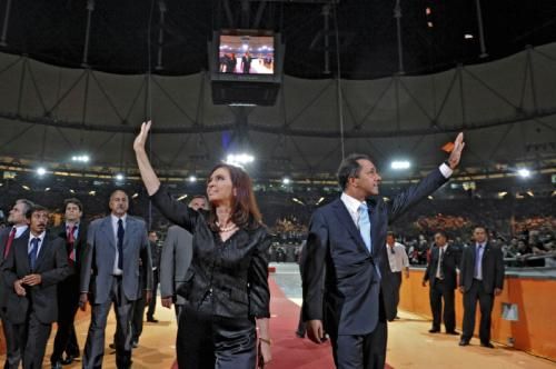 2011-02-182011-02-18t014800z_01_bas12_rtridsp_3_soccer_reuters