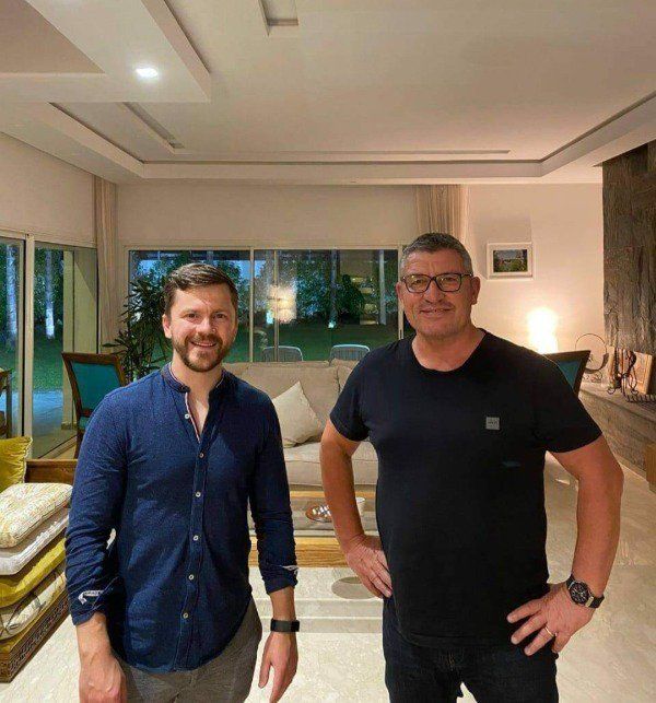 هاريسون كينجستون