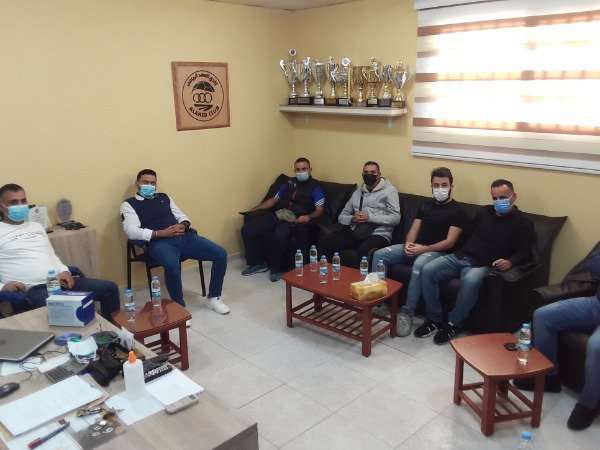 من الاجتماع