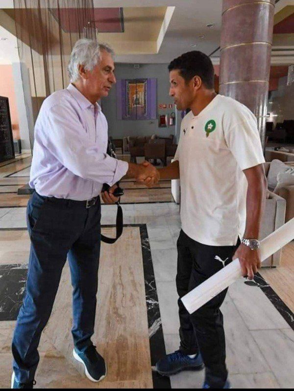 خليلوزيتش وعموتا