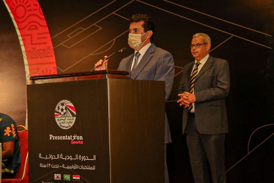 أشرف صبحي في المؤتمر