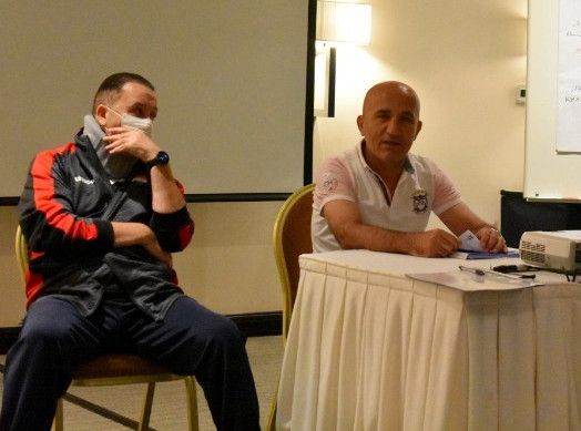 حاتم الغائب مع معلول  