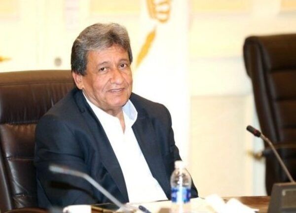 وجيه عزايزة