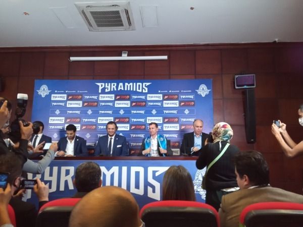 رودلفو أروابارينا في المؤتمر