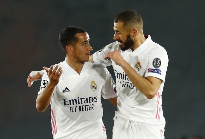 بنزيما وفاسكيز 