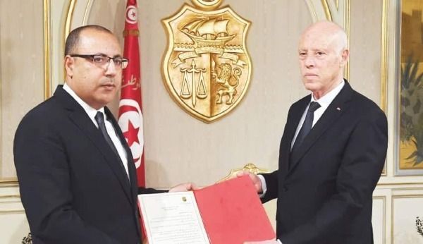رئيس الجمهورية ورئيس الحكومة التونسية