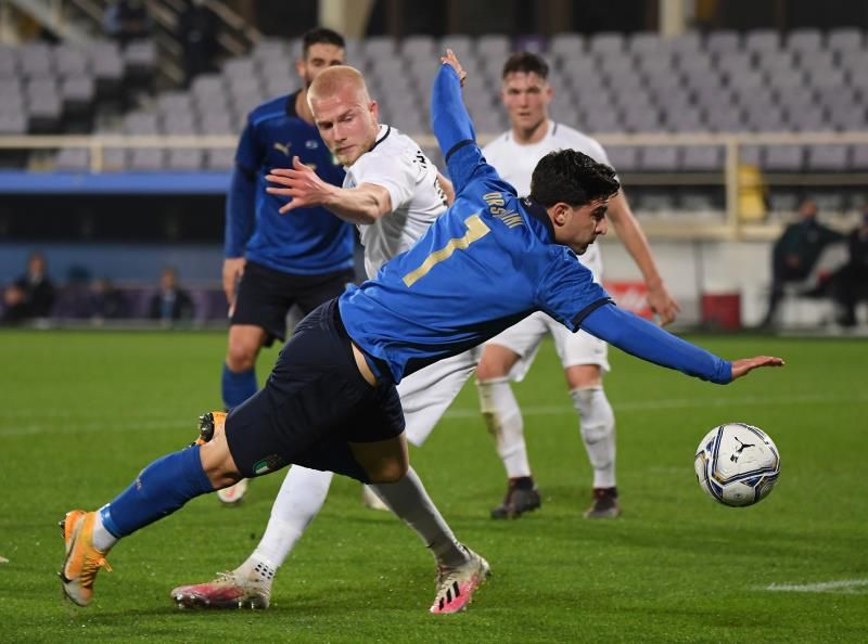 2020-11-11t213139z_1608893493_up1egbb1nsr39_rtrmadp_3_soccer-friendly-ita-est-report_reuters