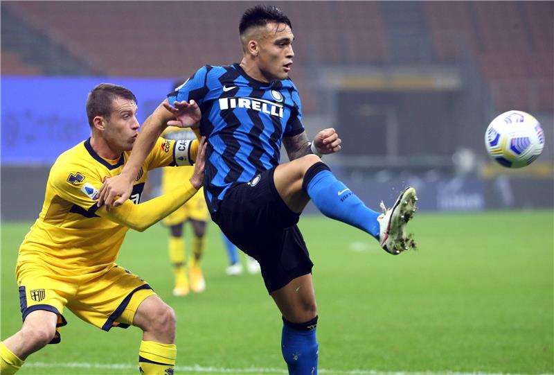 لاوتارو مارتينيز