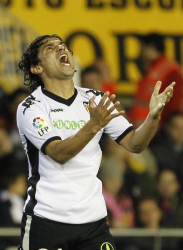 2011-02-192011-02-19t192018z_01_hjk08_rtridsp_3_soccer-spain_reuters