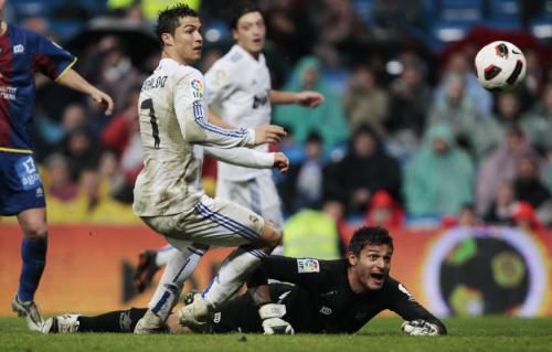 2011-02-192011-02-19t210412z_01_svp216_rtridsp_3_soccer-spain_reuters