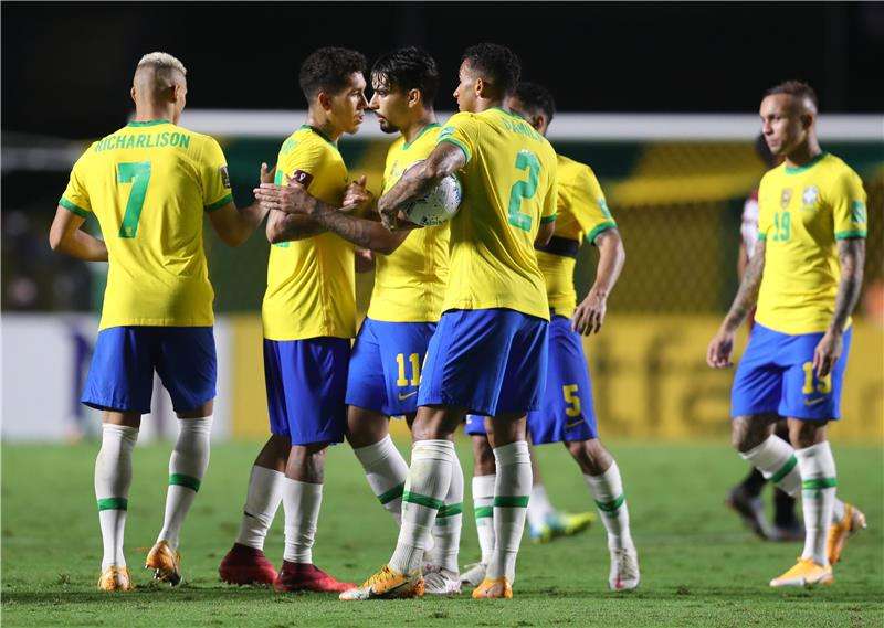 فرحة لاعبي البرازيل