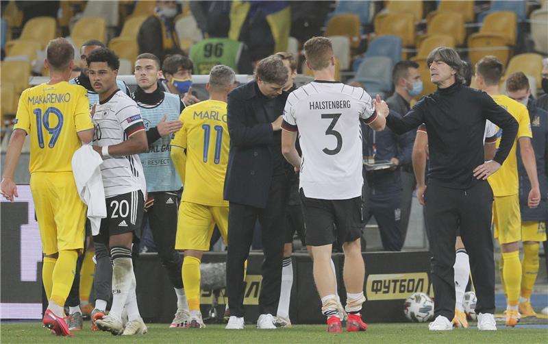 ألمانيا وأوكرانيا في مباراة سابقة