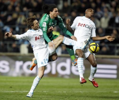 2011-02-192011-02-19t192343z_01_jpp11_rtridsp_3_soccer-france_reuters