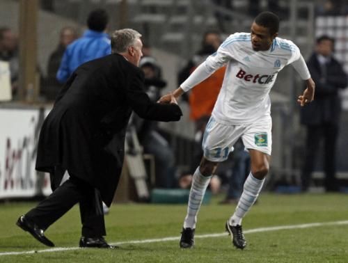 2011-02-192011-02-19t195016z_01_jpp19_rtridsp_3_soccer-france_reuters