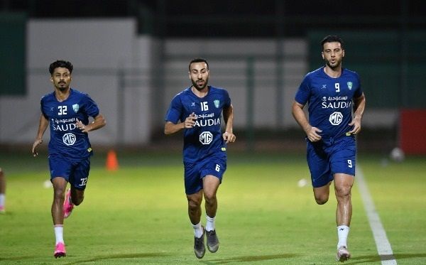 من مران الأهلي 