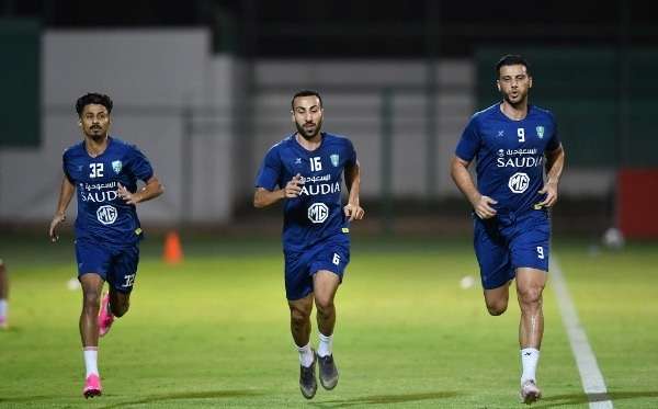 من مران الأهلي 