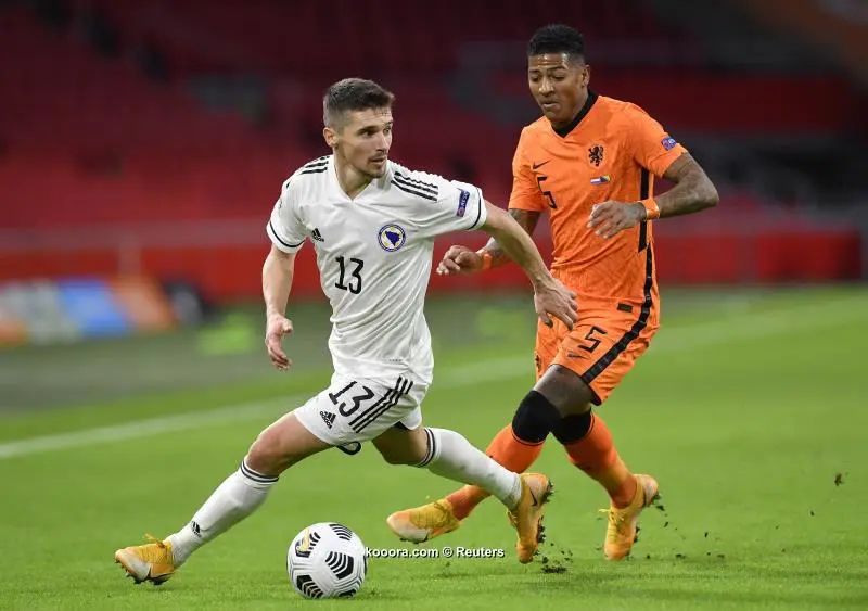 ?i=reuters%2f2020-11-15%2f2020-11-15t185452z_139114516_up1egbf1gjg92_rtrmadp_3_soccer-uefanations-nld-bih-report_reuters