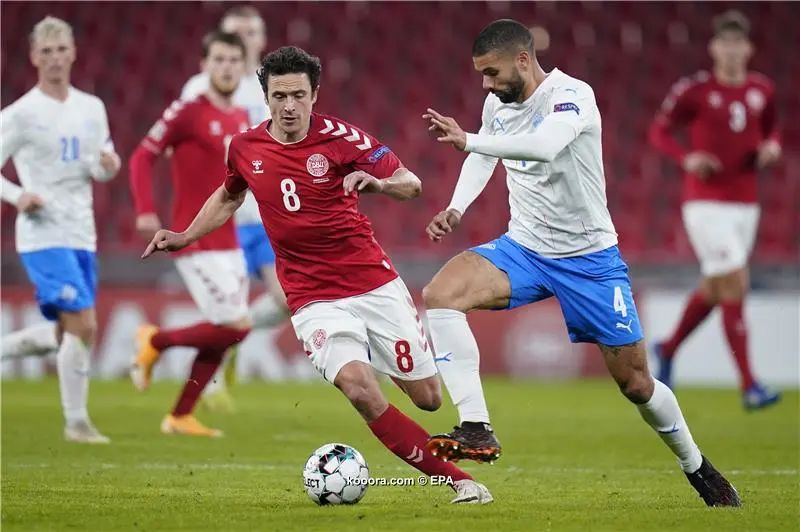 ?i=epa%2fsoccer%2f2020-11%2f2020-11-15%2f2020-11-15-08823018_epa