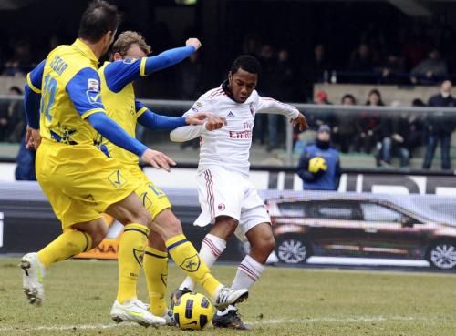 2011-02-202011-02-20t152056z_01_sre201_rtridsp_3_soccer-italy_reuters