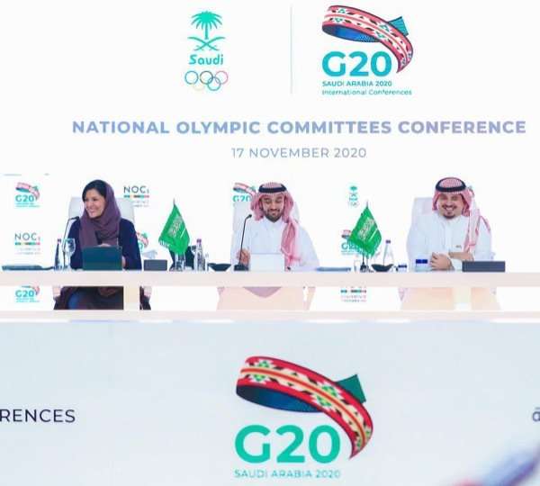 من المؤتمر