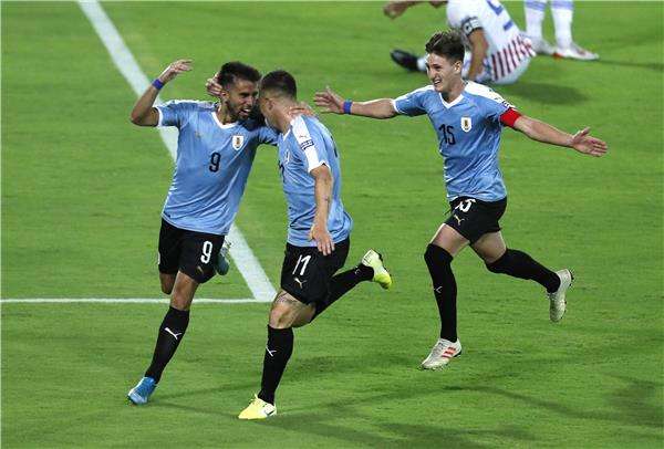 لاعبو أوروجواي