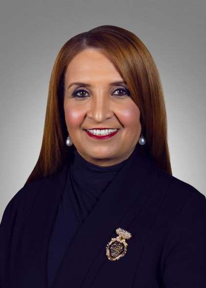 الشيخة حياة بنت عبد العزيز آل خليفة