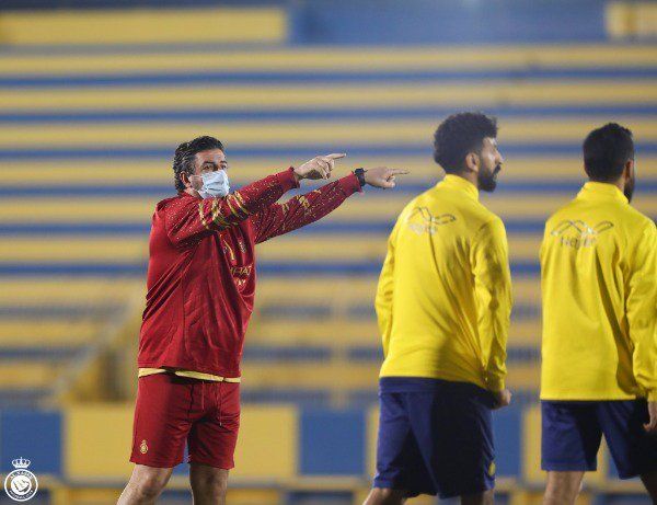 روي فيتوريا