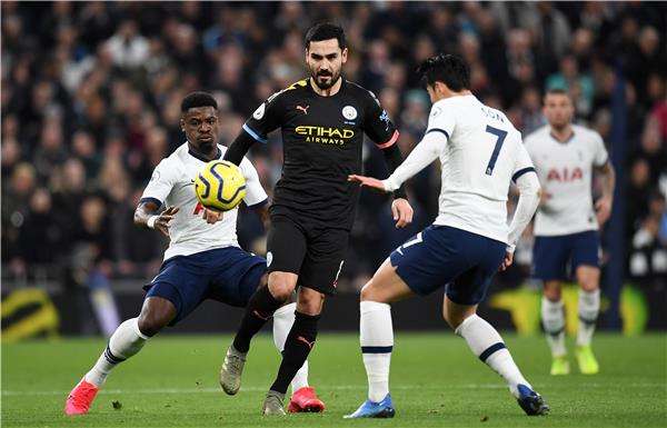 مواجهة سابقة بين الفريقين