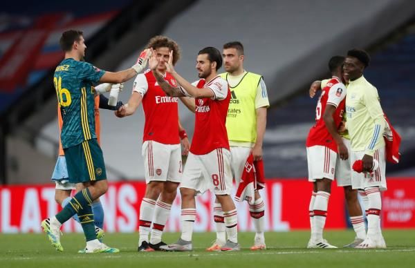 لاعبو آرسنال