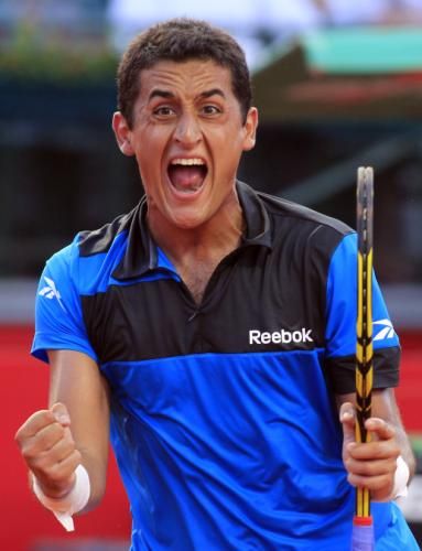 2011-02-202011-02-20t225103z_01_bas101_rtridsp_3_tennis-men-buenos-aires_reuters