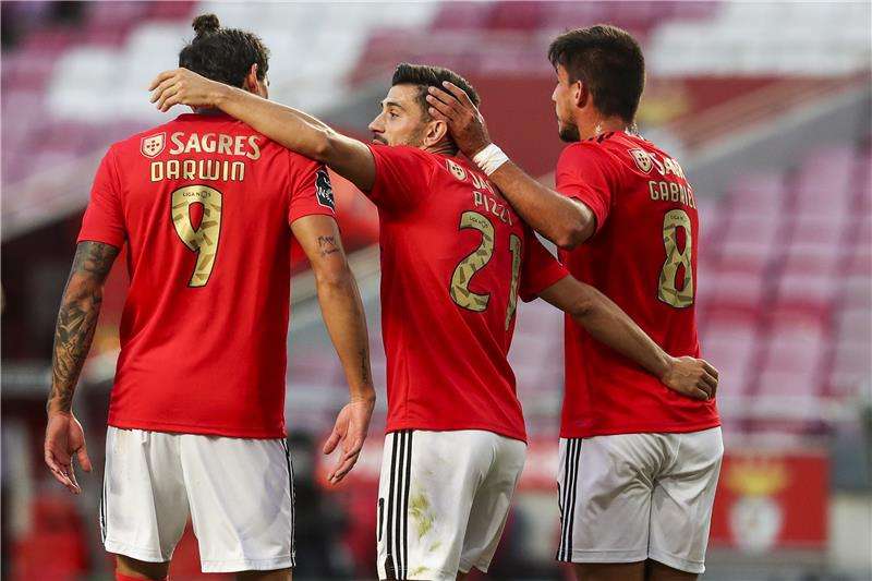 لاعبو بنفيكا