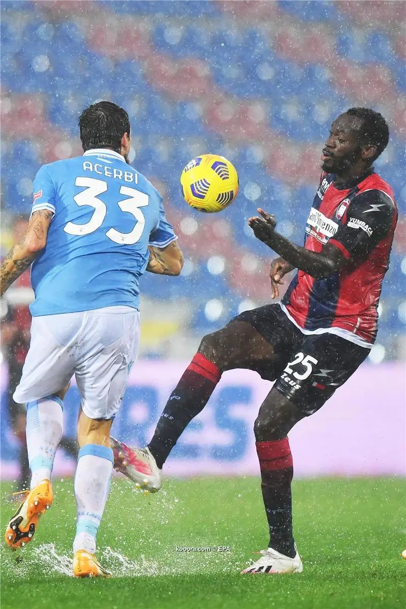 ?i=epa%2fsoccer%2f2020-11%2f2020-11-21%2f2020-11-21-08833440_epa