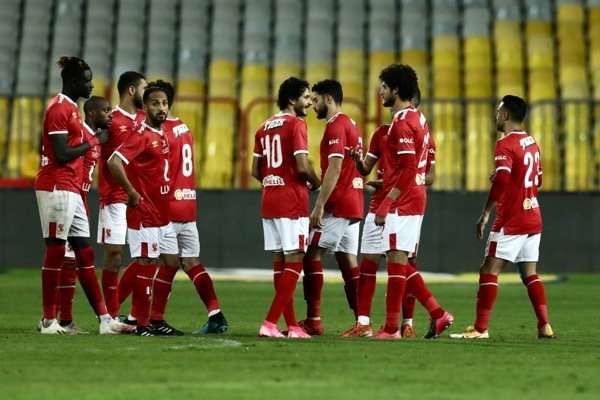 لاعبو الأهلي 