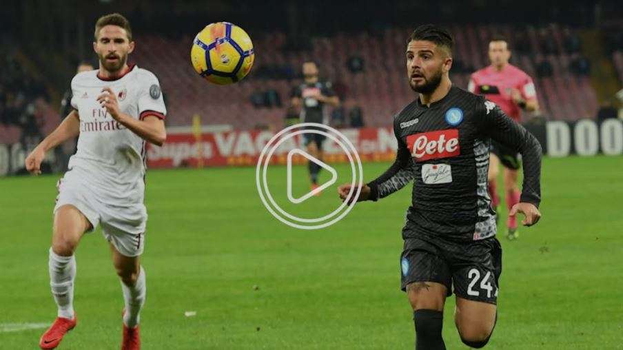 إنسيني (يمين)