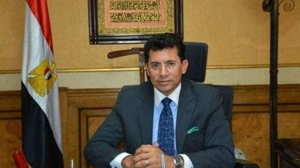 أشرف صبحي