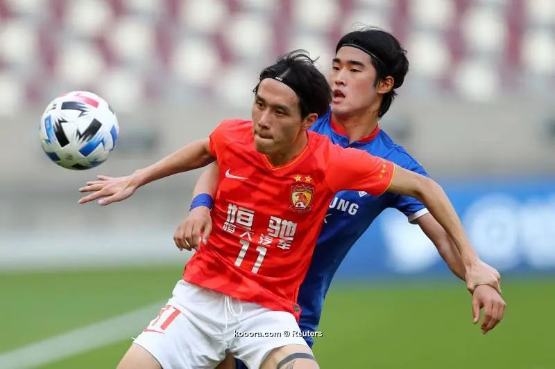 ?i=albums%2fmatches%2f1846329%2f2020-11-22t102516z_327966592_up1egbm0sy42v_rtrmadp_3_soccer-afcchampions-suw-gev_reuters