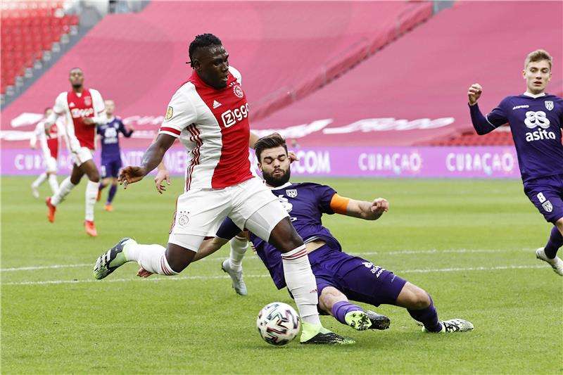 من المباراة