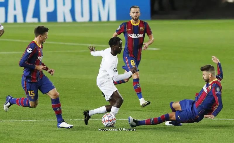 ?i=reuters%2f2020-10-20%2f2020-10-20t192008z_1763405006_up1egak1hpk1d_rtrmadp_3_soccer-champions-fcb-fer-report_reuters