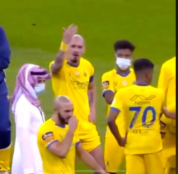 أمرابط ومايكون