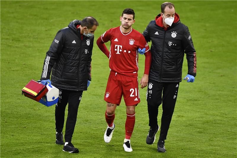 إصابة هيرنانديز أمام بريمن