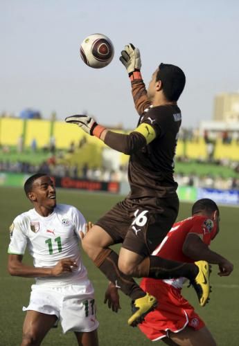 2011-02-222011-02-22t180817z_01_sud05_rtridsp_3_soccer-africa_reuters