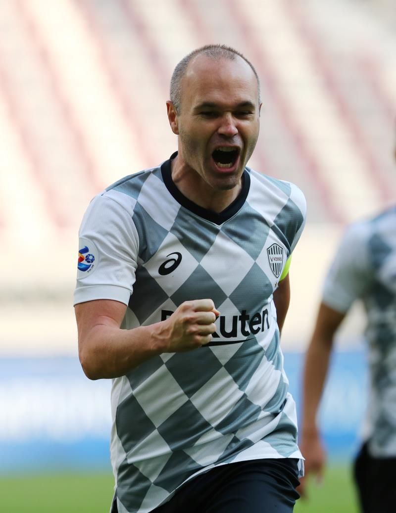 2020-11-25t114634z_884633498_rc2bak9ep8wu_rtrmadp_3_soccer-afcchampions-gev-vis_reuters