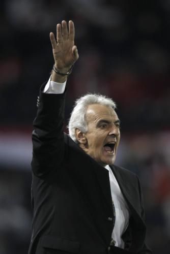 2011-02-122011-02-12t175552z_01_qat01_rtridsp_3_soccer_reuters