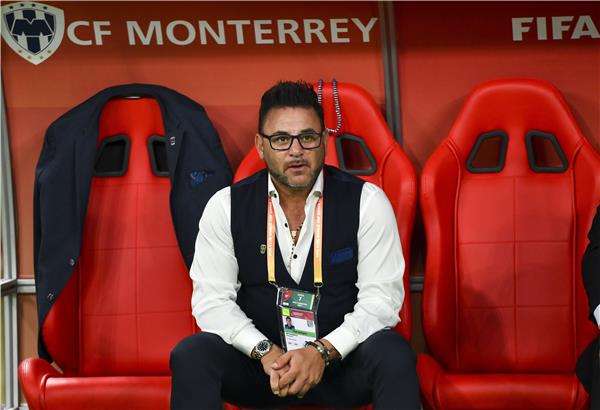  أنطونيو محمد 