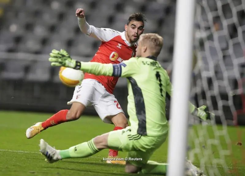 ?i=albums%2fmatches%2f2698122%2f2020-11-26t184011z_1155606910_up1egbq1fuz05_rtrmadp_3_soccer-europa-sbr-lei-report_reuters