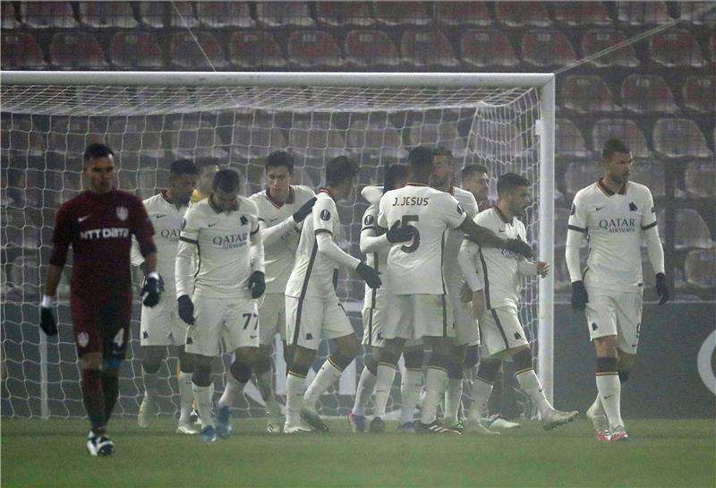 فرحة لاعبي روما