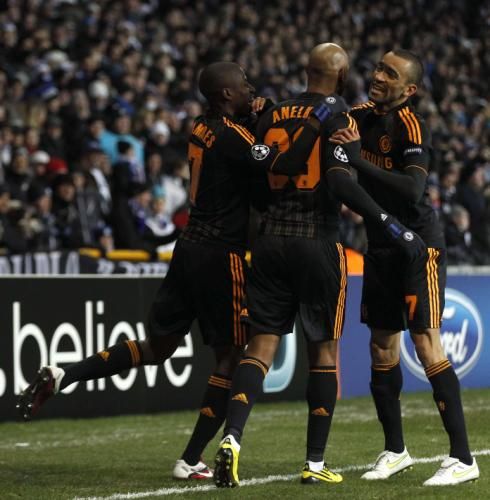 2011-02-222011-02-22t204301z_01_swt02_rtridsp_3_soccer-champions_reuters