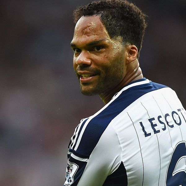 جوليان ليسكوت	